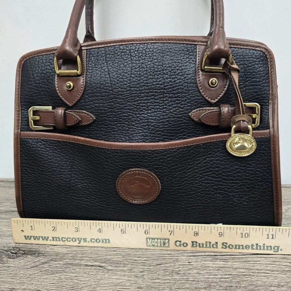 VTG Dooney & Bourke 'All Weather' Black Tan Zip-top Satchel‎ Handbag & Wallet
